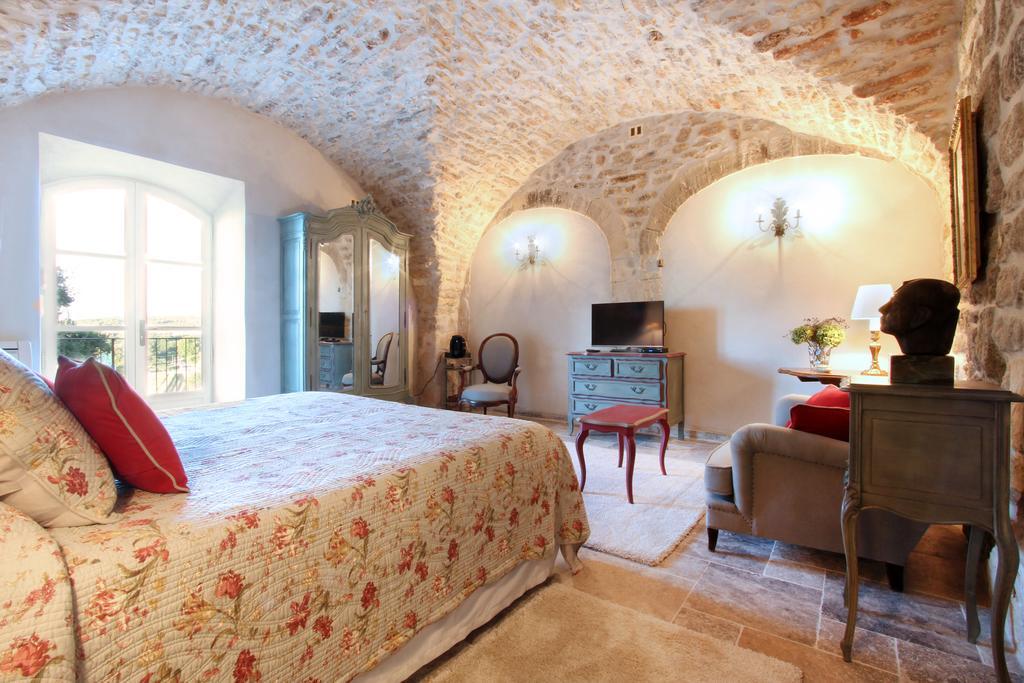 Вілла La Bastide Du Tinal Менерб Номер фото